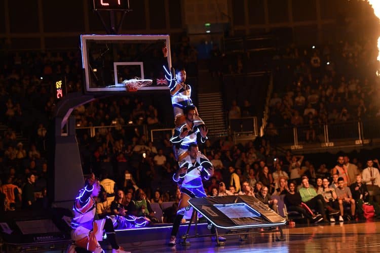 BBL PLAYOFF acrobatic basketball