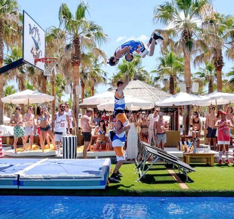 formule sur mesure nikki beach barjots dunkers