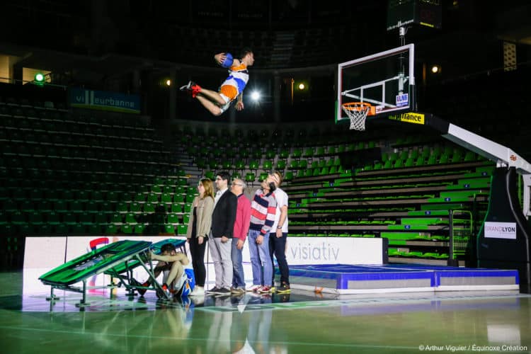 asvel dunk show