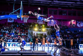 Barjots dunkers best team acrobatic basketball slam dunk show