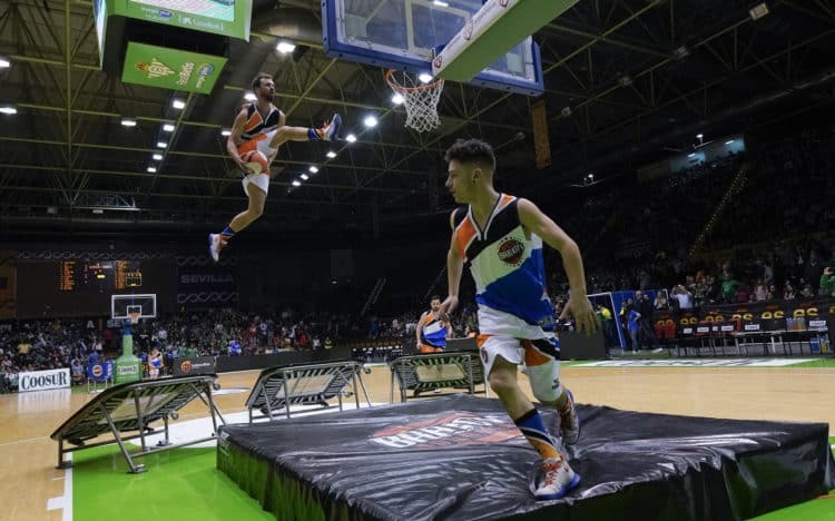 Baloncesto Acrobatico Sevilla Barjots dunkers