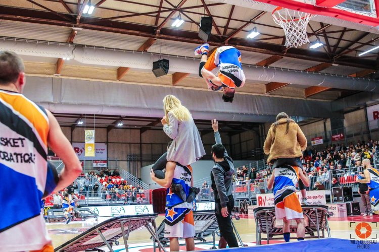 Barjots dunkers à La Roche sur yon pour un match du RVBC eurocup women