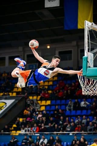 Barjots dunkers All star game Ukraine in KIEV Acrobatic basketball