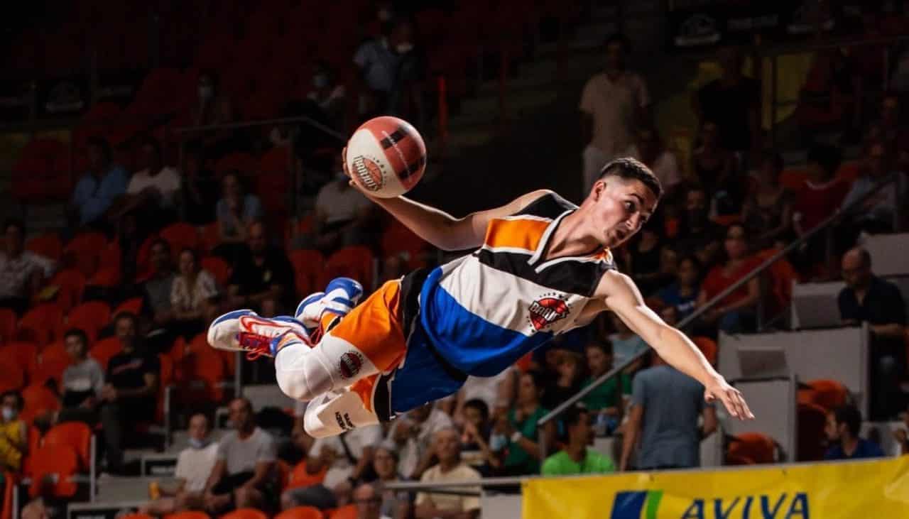 barjots dunkers aviva 2021