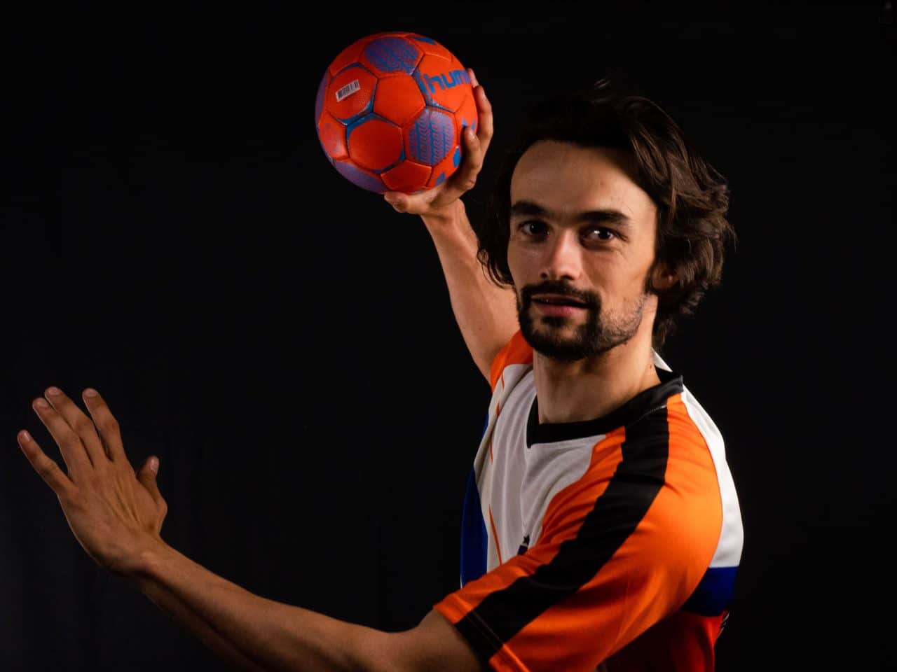 Shooting photo individuel de l'équipe de handball acrobatique