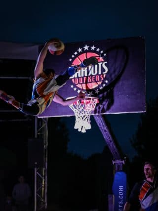 Show d'été led Barjots Dunkers au camping