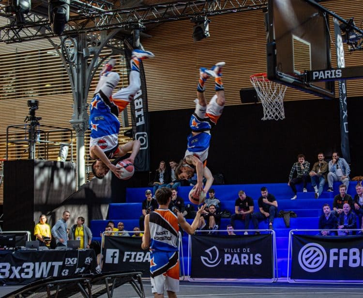 Barjots Dunkers - Spectacle de basket acrobatique tournoi fiba 3X3 world tour 2022 à Paris