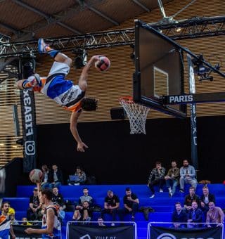 Barjots Dunkers - Spectacle de basket acrobatique tournoi fiba 3X3 world tour 2022 à Paris