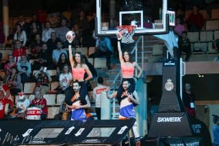 Photos des Barjots Dunkers lors du match d'EuroLeague opposant l'AS Monaco à Baskonia